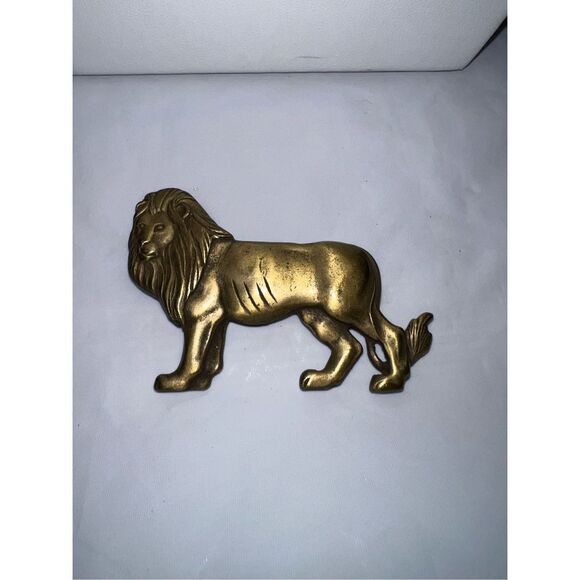 No Brand Jewelry - Vintage Burnished Gold Tone Lion Brooch